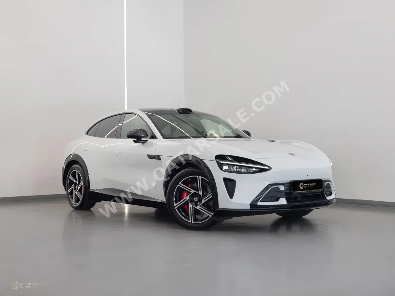 Xiaomi  YU7  Max  2025  Automatic  240 Km  0 Cylinder  All Wheel Drive (AWD)  SUV  White