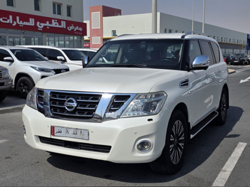 نيسان  باترول  بلاتنيوم  2014  اوتوماتيك  151,000 كم  8 سلندر  دفع رباعي  اس يو في  أبيض