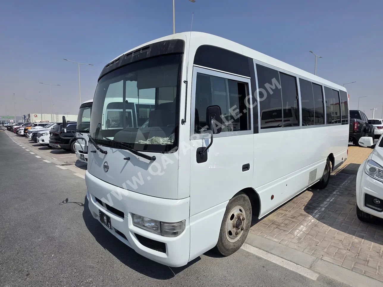 Nissan  Civilian  2016  Manual  243,000 Km  4 Cylinder  Front Wheel Drive (FWD)  Van / Bus  White