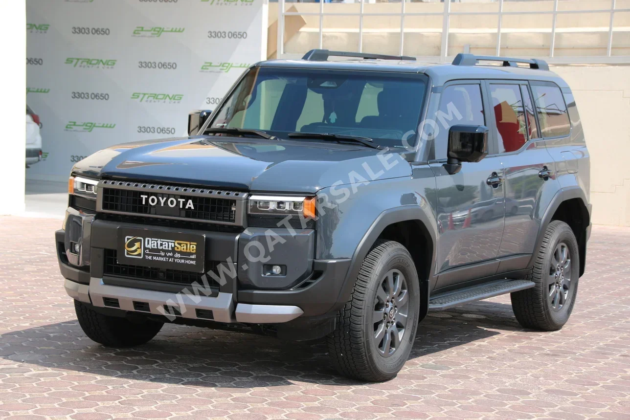 تويوتا  برادو  تي اكس تيربو  2025  اوتوماتيك  1,600 كم  4 سلندر  دفع رباعي  اس يو في  رمادي  تحت الضمان