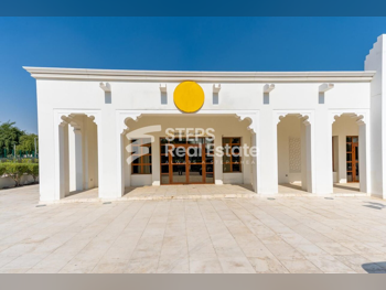 Commercial Shops - Not Furnished  - Doha  For Rent  - Al Bidda Park