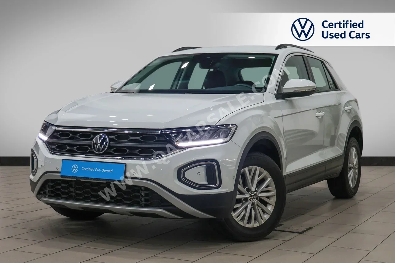 فوكس واغن  تي- روك  2023  اوتوماتيك  34,700 كم  4 سلندر  دفع رباعي  اس يو في  أبيض  تحت الضمان