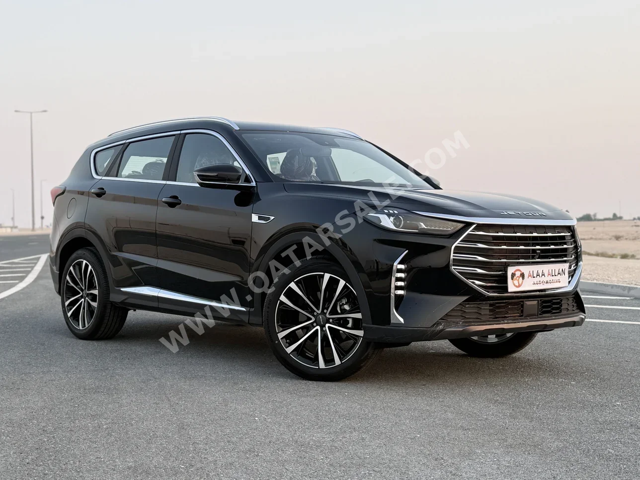 Jetour  X70  Comfort  2025  Automatic  0 Km  4 Cylinder  Front Wheel Drive (FWD)  SUV  Black  With Warranty