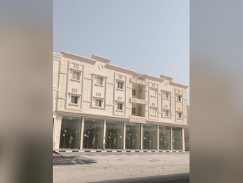 مباني ,ابراج ومجمعات - تجارية  - الظعاين  - أم قرن  للبيع