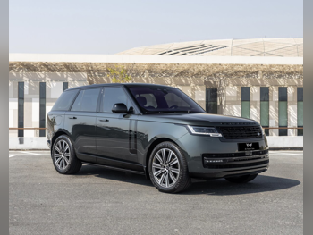 Land Rover  Range Rover  Vogue HSE  2022  Automatic  44,000 Km  6 Cylinder  Four Wheel Drive (4WD)  SUV  Green  With Warranty