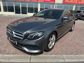 مرسيدس - بنز  اي - كلاس  200  2017  اوتوماتيك  89,000 كم  4 سلندر  دفع خلفي  سيدان  رمادي