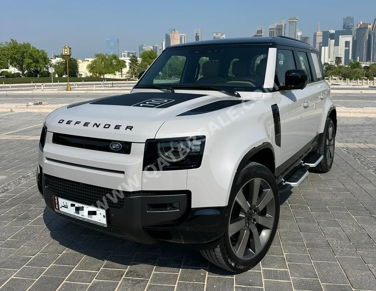 Land Rover  Defender  110 HSE  2026  Automatic  0 Km  6 Cylinder  Four Wheel Drive (4WD)  SUV  Gray Nardo  With Warranty