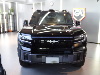 BYD  Leopard 8  2025  Automatic  0 Km  4 Cylinder  Four Wheel Drive (4WD)  SUV  Black  With Warranty