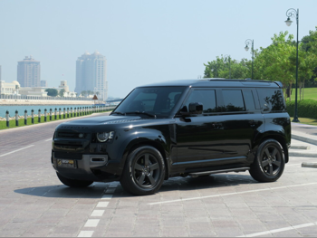 Land Rover  Defender  110 HSE  2022  Automatic  94,000 Km  6 Cylinder  Four Wheel Drive (4WD)  SUV  Black  With Warranty