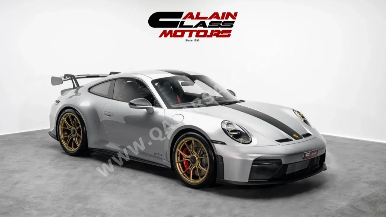 Porsche  911  GT3  2025  Automatic  24 Km  6 Cylinder  Rear Wheel Drive (RWD)  Coupe / Sport  Silver