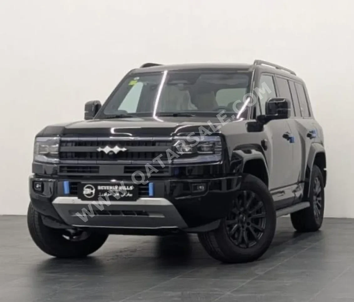 بي واي دي  ليوبيرد 5  2025  اوتوماتيك  485 كم  4 سلندر  دفع كلي مستمر  اس يو في  أسود