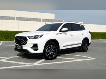 Chery  Tiggo  8 pro  2023  Automatic  42,000 Km  4 Cylinder  Front Wheel Drive (FWD)  SUV  White  With Warranty