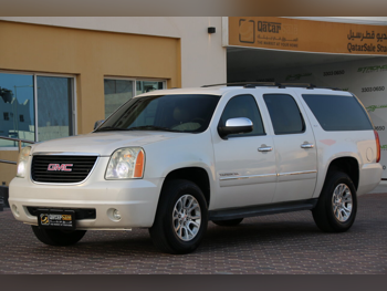 GMC  Yukon  XL SLT  2010  Automatic  185,000 Km  8 Cylinder  Four Wheel Drive (4WD)  SUV  White