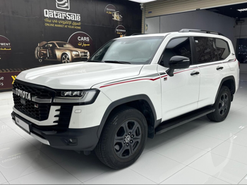 تويوتا  لاند كروزر  جي ار سبورت توين تيربو  2022  اوتوماتيك  160,000 كم  6 سلندر  دفع رباعي  اس يو في  أبيض