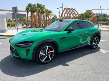 Xiaomi  YU7  Max  2025  Automatic  0 Km  0 Cylinder  Four Wheel Drive (4WD)  SUV  Green