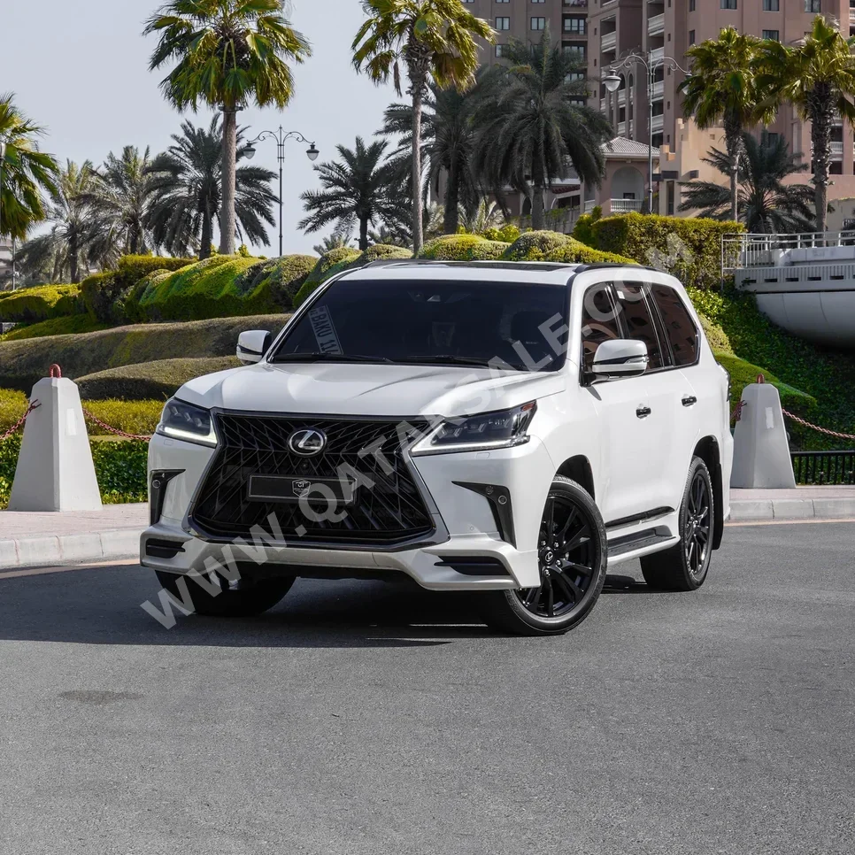 لكزس  ال اكس  570 اس بلاك ايديشن  2020  اوتوماتيك  88,000 كم  8 سلندر  دفع رباعي  اس يو في  أبيض  تحت الضمان
