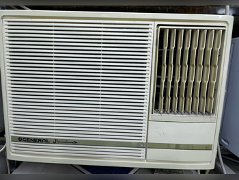 مكيفات الهواء جريي  ضمان  مع التسليم  مع التركيب