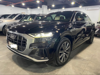 Audi  Q8  2020  Automatic  32,000 Km  6 Cylinder  Four Wheel Drive (4WD)  SUV  Black