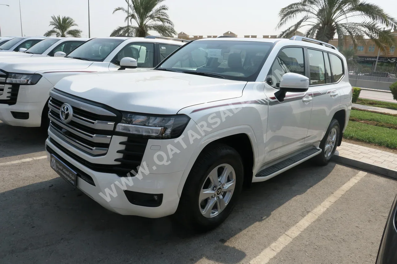 Toyota  Land Cruiser  GXR Twin Turbo  2024  Automatic  0 Km  6 Cylinder  Four Wheel Drive (4WD)  SUV  White  With Warranty