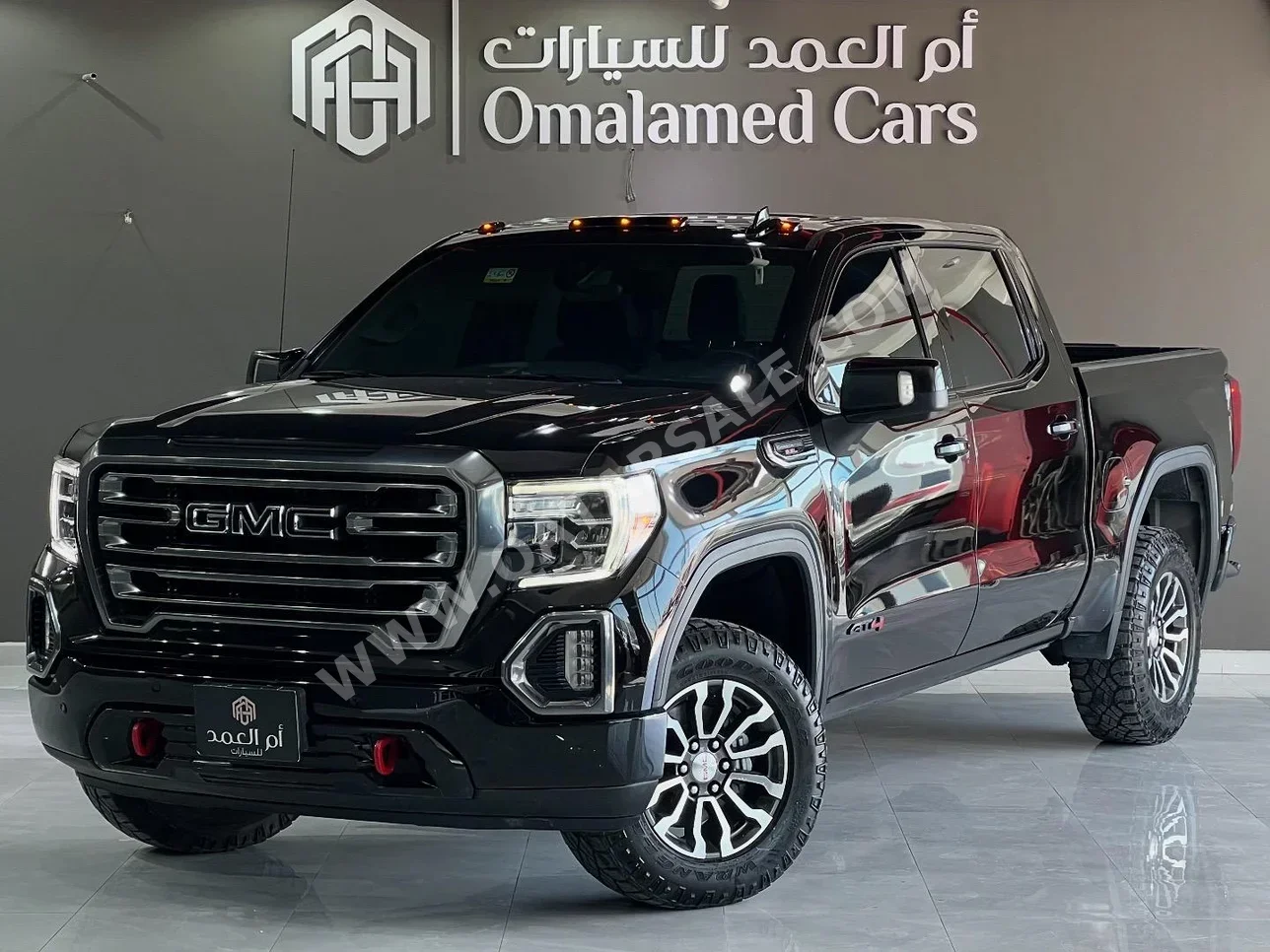 جي ام سي  سييرا  اي تي 4  2021  اوتوماتيك  83,000 كم  8 سلندر  دفع رباعي  بيكب  أسود