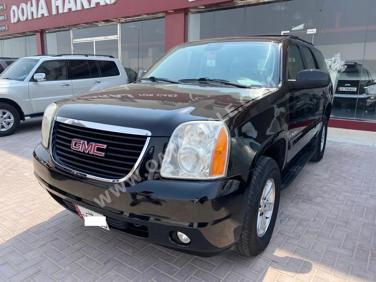 جي ام سي  يوكون  2009  اوتوماتيك  380,000 كم  8 سلندر  دفع رباعي  اس يو في  أسود