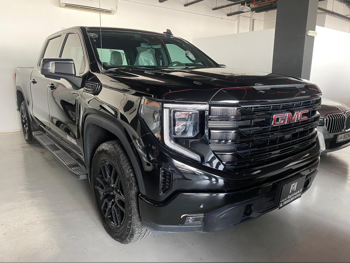جي ام سي  سييرا  اليفيشن  2024  اوتوماتيك  4,000 كم  8 سلندر  دفع رباعي  بيكب  أسود  تحت الضمان