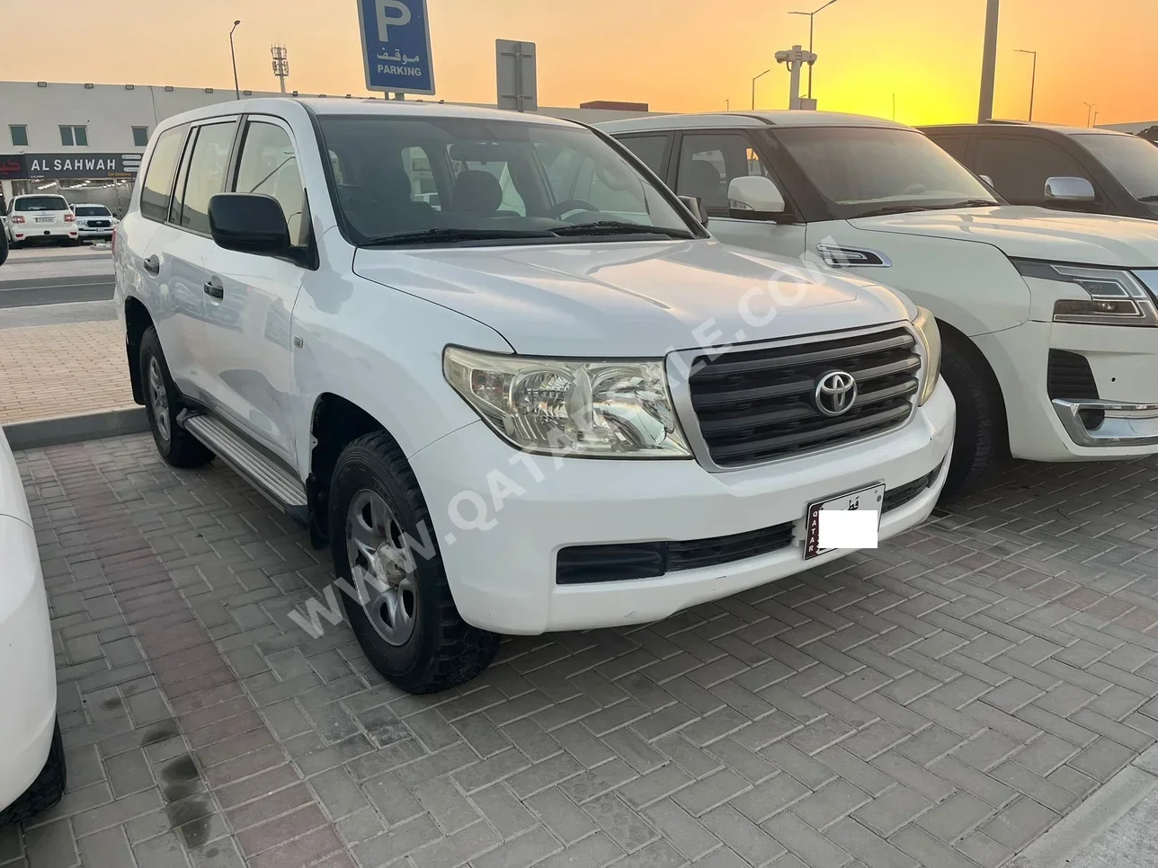 تويوتا  لاند كروزر  جي  2008  عادي  351,000 كم  6 سلندر  دفع رباعي  اس يو في  أبيض