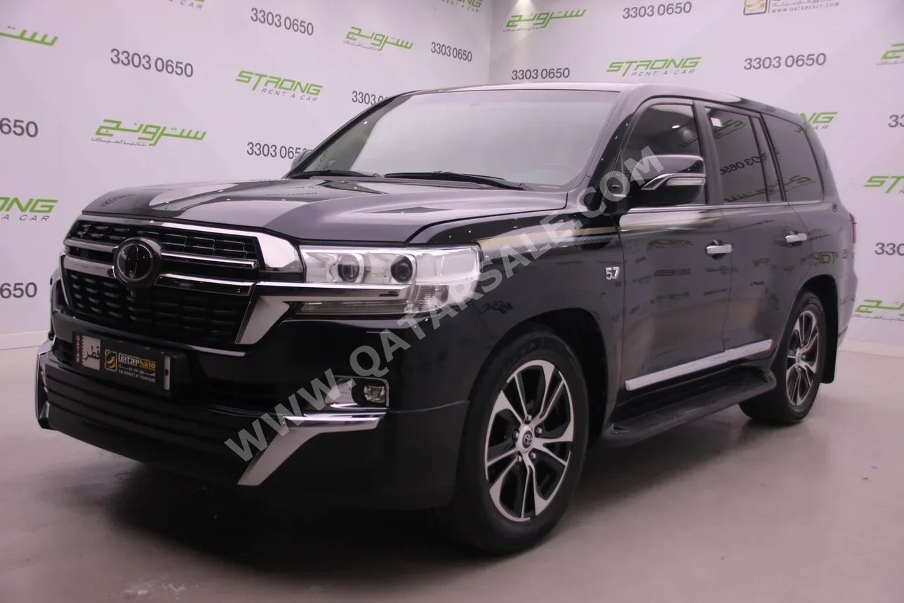Toyota  Land Cruiser  VXR  2021  Automatic  160,121 Km  8 Cylinder  Four Wheel Drive (4WD)  SUV  Black