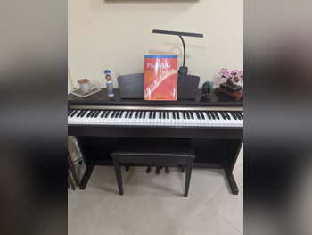 بيانو بيانو ياماها  رقمي  قائم