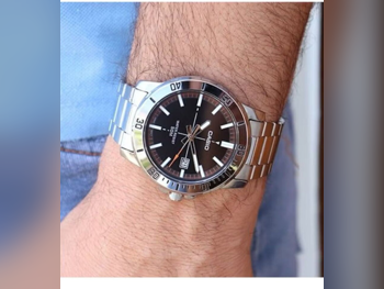 ساعات - كاسيو  - ساعات ميكانيكية  - فضة  - ساعات رجالي