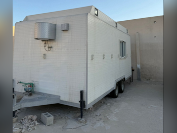 كرفان - 2021  - أبيض  -صنع في قطر