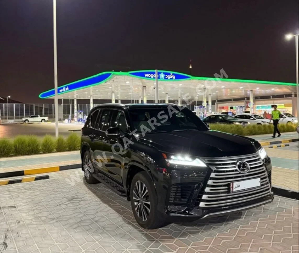 لكزس  ال اكس  600 لكجري  2025  اوتوماتيك  29,000 كم  6 سلندر  دفع رباعي  اس يو في  أسود  تحت الضمان