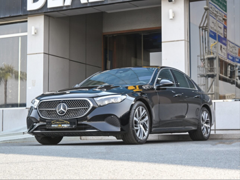 مرسيدس - بنز  اي - كلاس  200  2024  اوتوماتيك  30,000 كم  4 سلندر  دفع خلفي  سيدان  أسود  تحت الضمان