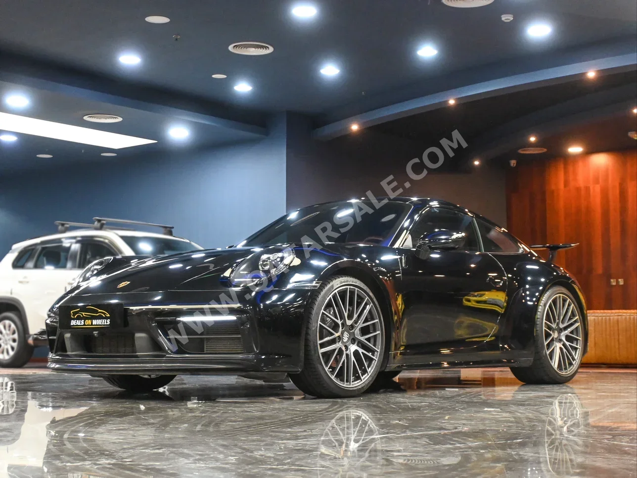 Porsche  911  Carrera  2022  Automatic  71,000 Km  6 Cylinder  Rear Wheel Drive (RWD)  Coupe / Sport  Black