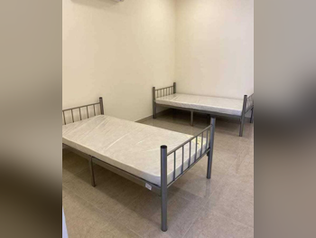 الأسّرة - فردي  - أخضر  - متضمنة المرتبة