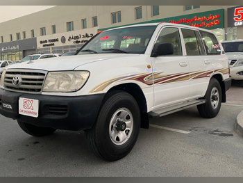 تويوتا  لاند كروزر  جي اكس  2006  عادي  388,000 كم  6 سلندر  دفع رباعي  اس يو في  أبيض