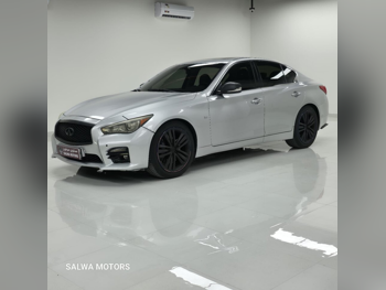 انفنيتي  كيو  50 اس  2017  اوتوماتيك  112,000 كم  6 سلندر  دفع خلفي  سيدان  فضي