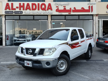 نيسان  نافارا  أس اي  2015  عادي  204,000 كم  4 سلندر  دفع رباعي  بيكب  أبيض