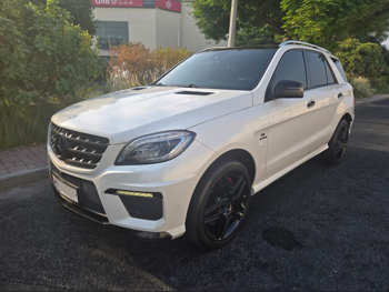 Mercedes-Benz  ML  63 AMG  2015  Automatic  132,000 Km  8 Cylinder  Four Wheel Drive (4WD)  SUV  White