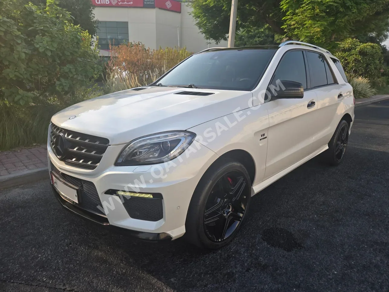 Mercedes-Benz  ML  63 AMG  2015  Automatic  132,000 Km  8 Cylinder  Four Wheel Drive (4WD)  SUV  White