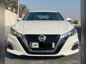 Nissan  Altima  2.5 S  2020  Automatic  78,000 Km  4 Cylinder  Front Wheel Drive (FWD)  Sedan  Pearl
