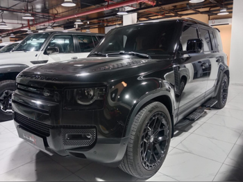 Land Rover  Defender  110  2024  Automatic  38,000 Km  6 Cylinder  Four Wheel Drive (4WD)  SUV  Black  With Warranty