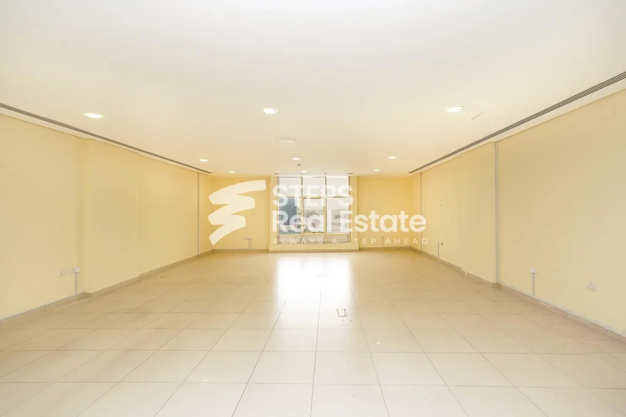 Commercial Offices - Not Furnished - Al Rayyan - Abu Hamour