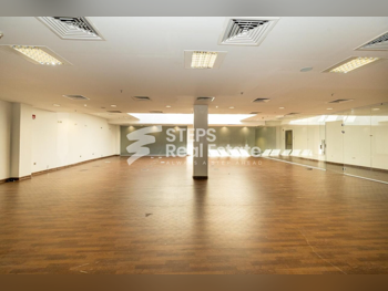 Commercial Shops - Not Furnished  - Doha  For Rent  - Al Bidda