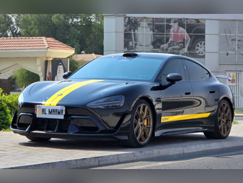 Xiaomi  SU7  Ultra  2025  Automatic  1,500 Km  0 Cylinder  All Wheel Drive (AWD)  Sedan  Black  With Warranty