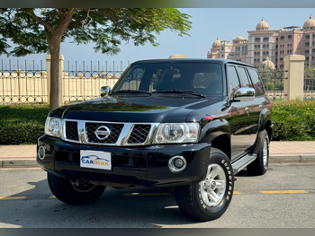 نيسان  باترول  سفاري  2022  اوتوماتيك  104,000 كم  6 سلندر  دفع رباعي  اس يو في  أسود