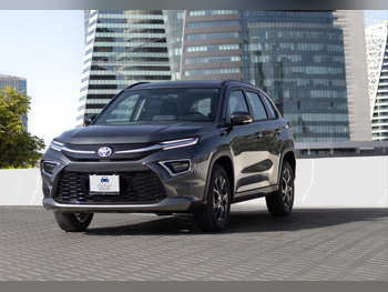 Toyota  Urban Cruiser  4 Cylinder  SUV 2x4  Grey  2026