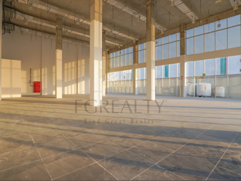 مخازن و مستودعات - الوكرة  - بركة العوامر  -المساحة: 4517 متر مربع