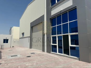 مخازن و مستودعات - الوكرة  - بركة العوامر  -المساحة: 1000 متر مربع