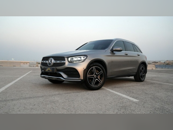 مرسيدس - بنز  جي ال سي  300  2020  اوتوماتيك  67,000 كم  4 سلندر  دفع رباعي  اس يو في  رمادي ناردو